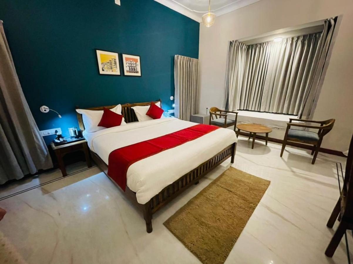 Dheergarh Palace Udaipur Luaran gambar