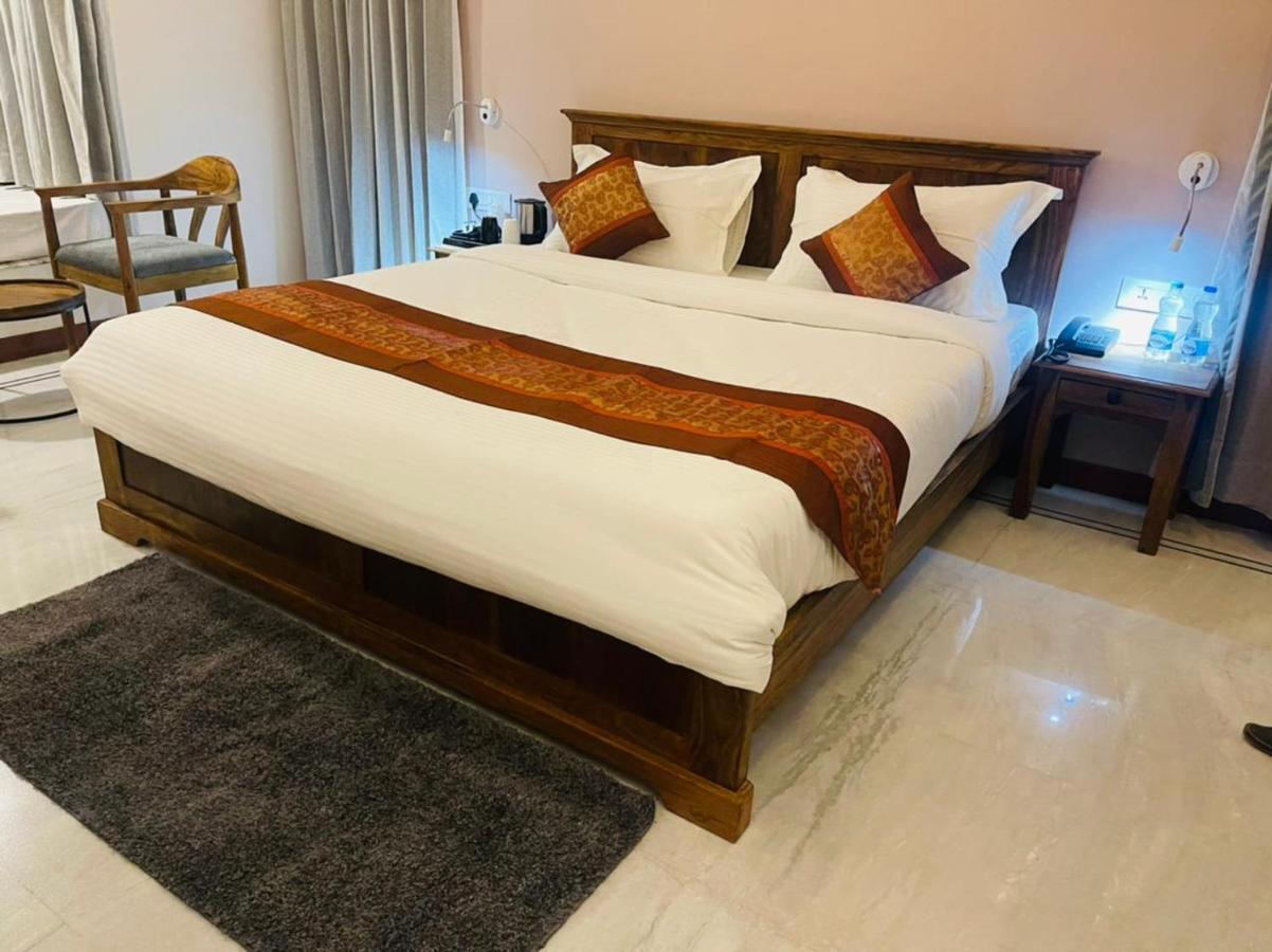 Dheergarh Palace Udaipur Luaran gambar